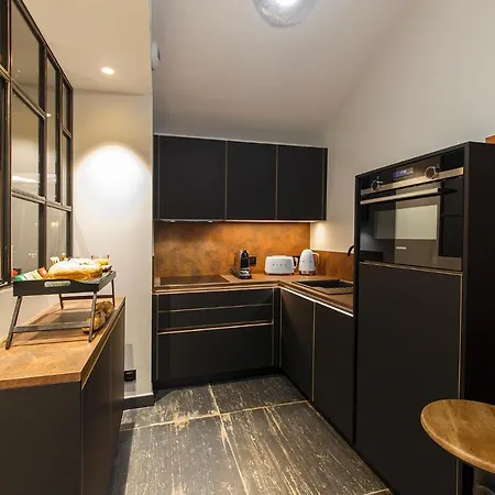 Loft 85, Petite Maison Avec Jacuzzi Privatif